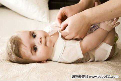 北京能做供卵的私立医院~给新生儿穿衣有技巧